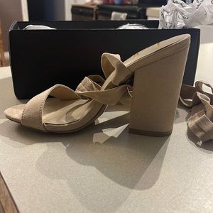 Beautiful suede nude heel with ties
